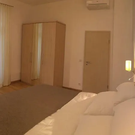 Am Kurpark Apartment *